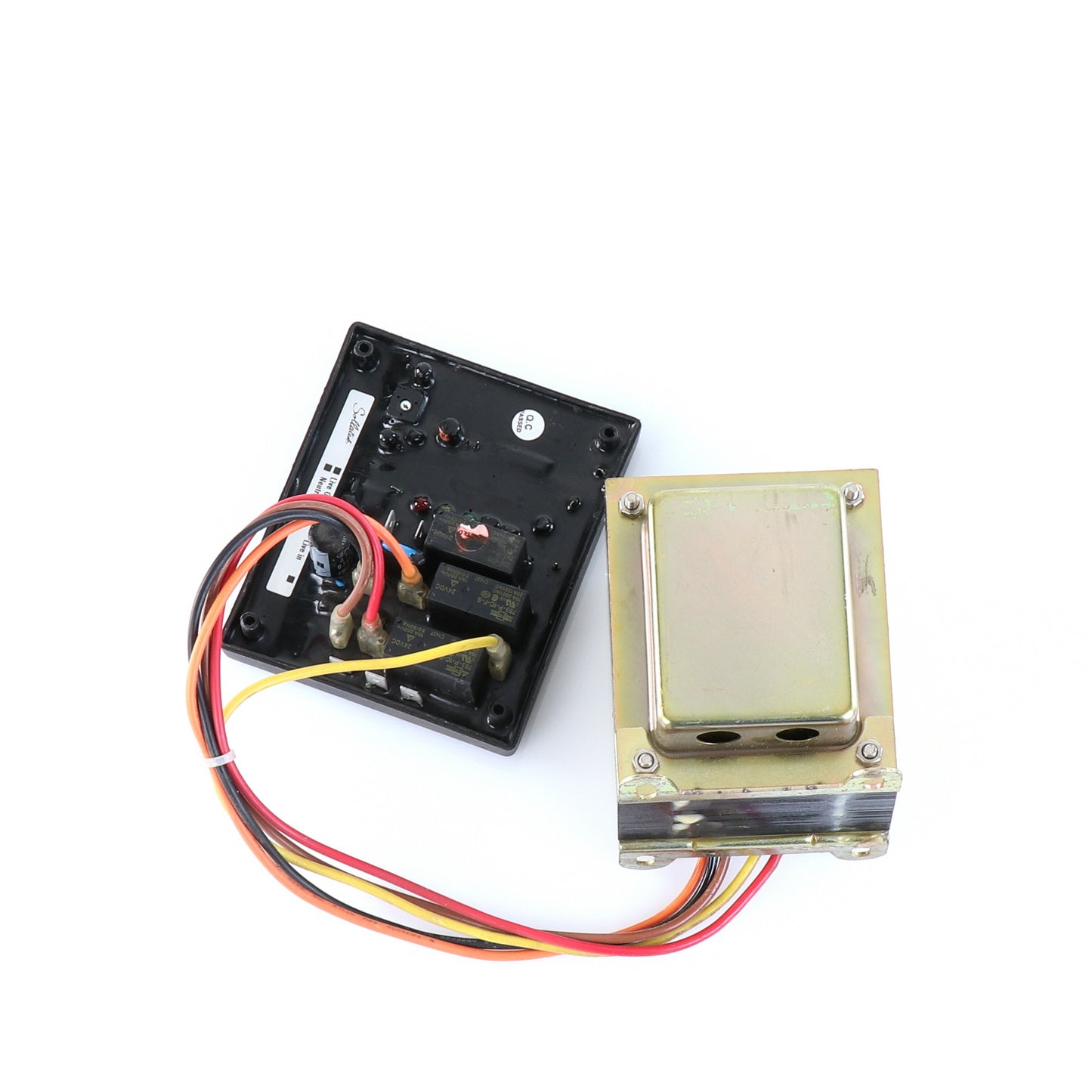 VOLTAGE REGULATOR - Part #: 842504