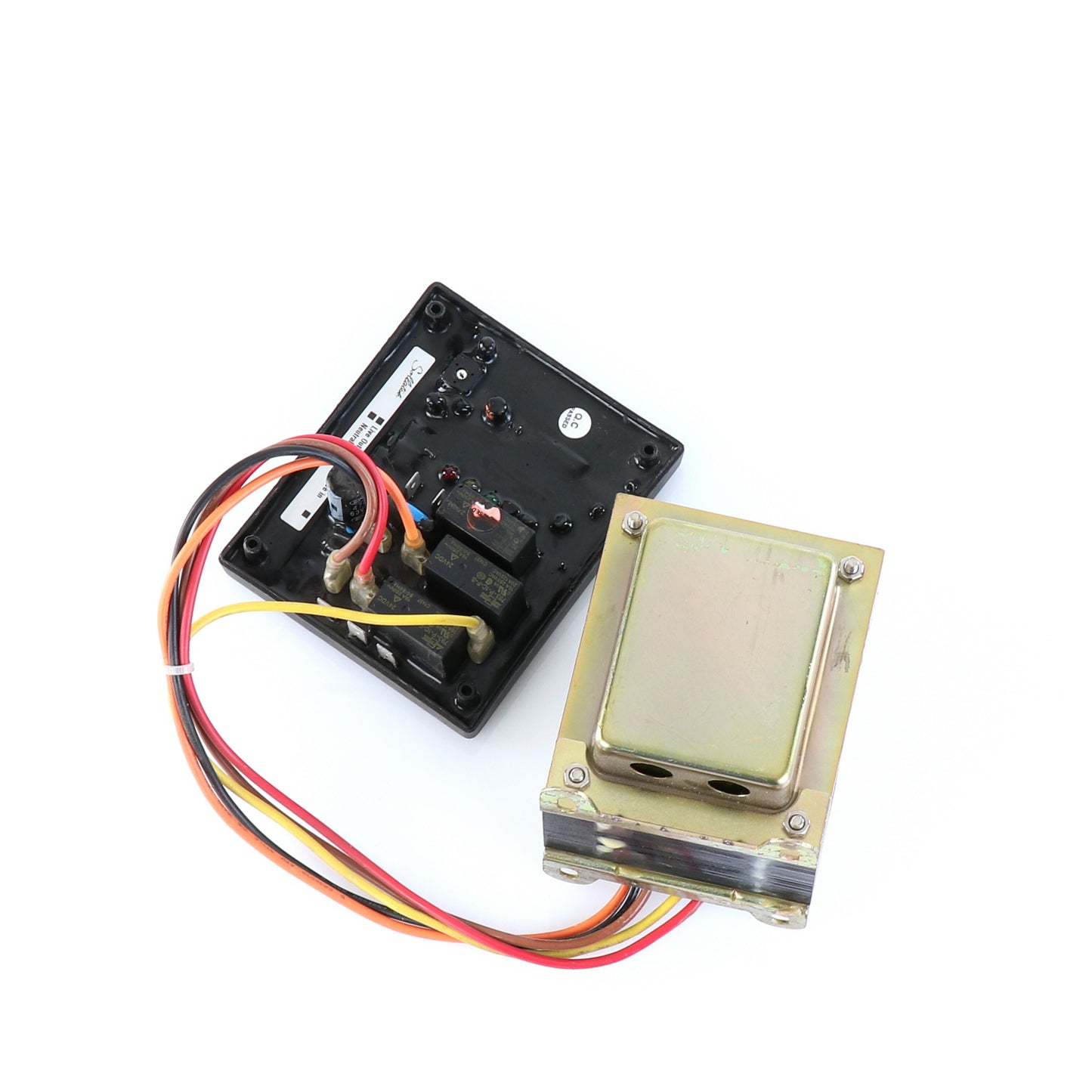 VOLTAGE REGULATOR - Part #: 842504