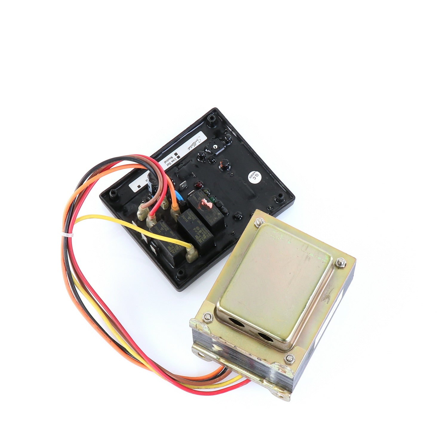 VOLTAGE REGULATOR - Part #: 842504